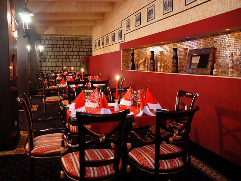 Hotel Prahova Plaza Плоешти Экстерьер фото